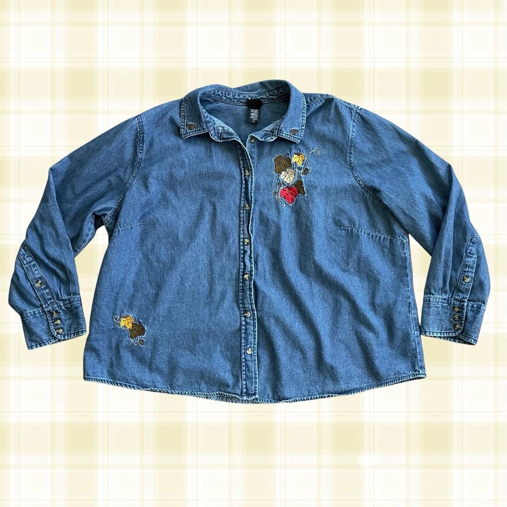Denim leaf embroidered button up